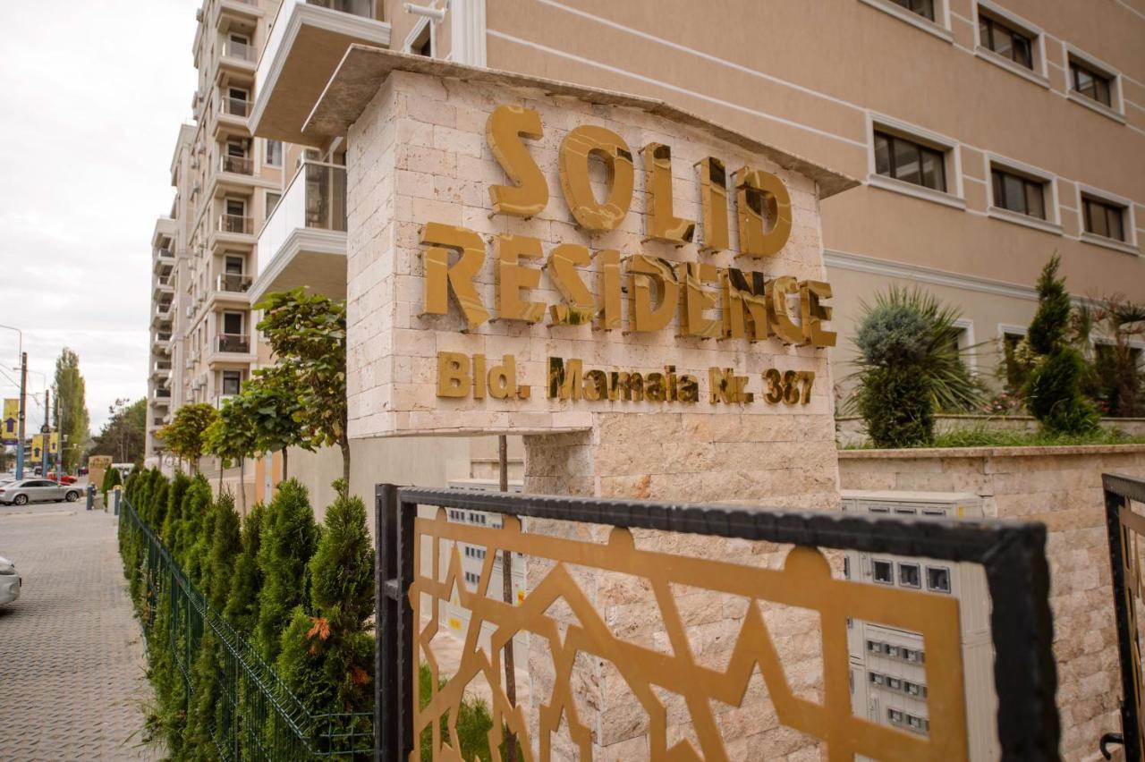 Solid Residence Mamaia Extérieur photo