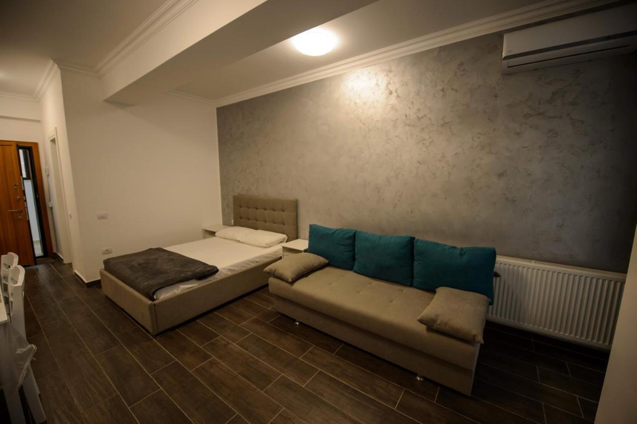Solid Residence Mamaia Extérieur photo