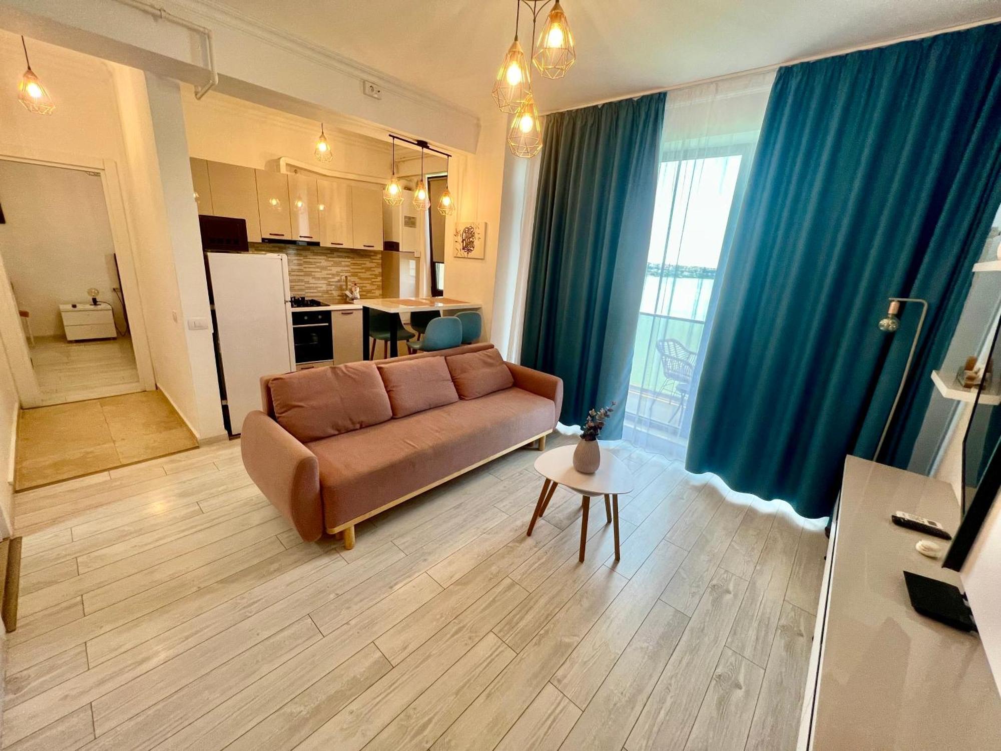 Solid Residence Mamaia Extérieur photo