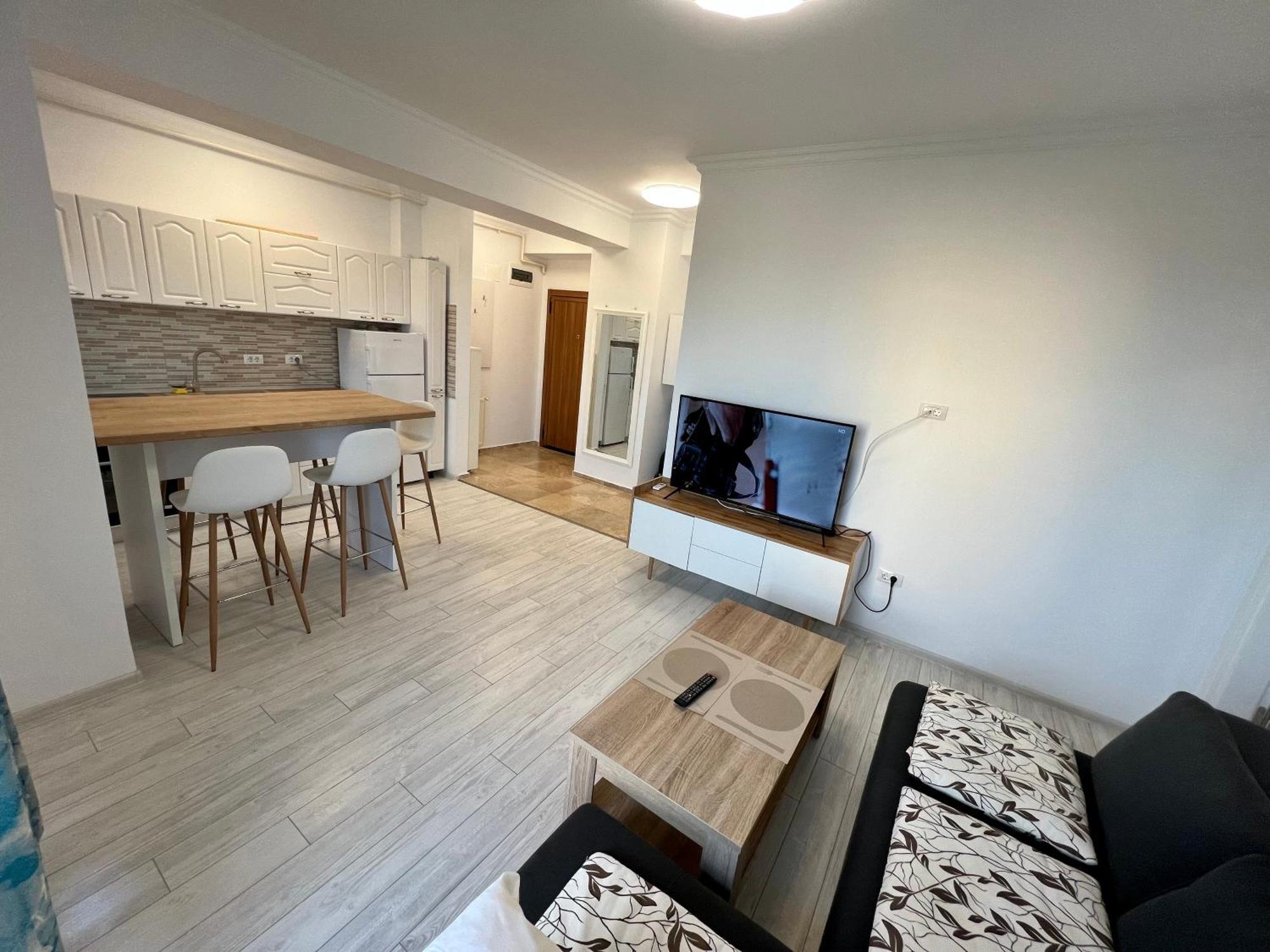 Solid Residence Mamaia Extérieur photo